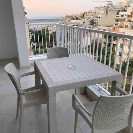 2 Bedroom In With Sea Views And Close To Amenities Mellieha