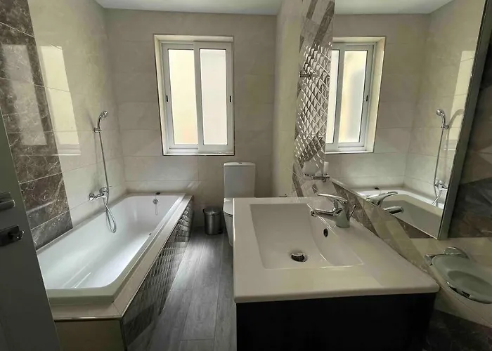 2 Bedroom In With Sea Views And Close To Amenities * Mellieħa